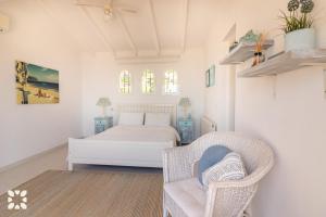 Postel nebo postele na pokoji v ubytování Villa Calma by Abahana Villas + 27 fotografií