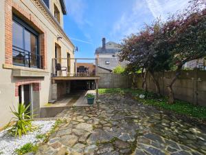 Budova, kde se prázdninový dům nachází