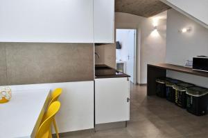 A kitchen or kitchenette at Home De Curtis