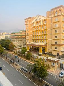 Tòa nhà nơi căn hộ tọa lạc