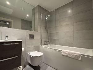 Ένα μπάνιο στο Modern Studio in Bracknell with free Parking +19 φωτογραφίες