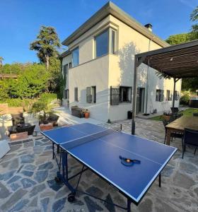 Stolní tenis v ubytování Villa - Casco Antiguo de Girona - Piscina y Jardín nebo okolí