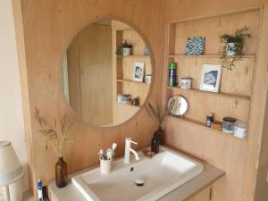 Gallery image of Country cottage with panoramic views in Todmorden