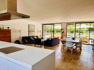 Χώρος καθιστικού στο Villa Dina - Douceur et calme