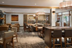 Posezení v ubytování Residence Inn by Marriott Mont Tremblant Manoir Labelle