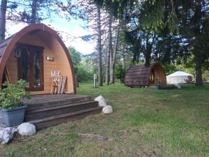 Zahrada ubytování Cabane en bois POD 2