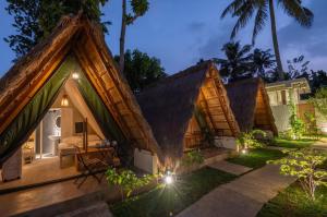 Giardino di Manram Glamping Weligama
