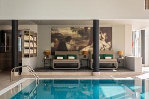 Pestana Palace Lisboa Hotel & National Monument - The Leading Hotels of the World内部或周边的泳池