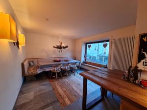 Χώρος καθιστικού στο Haus Amadeus by Globalimmoservice