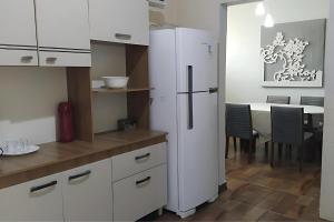 Kuchyň nebo kuchyňský kout v ubytování Flat Central