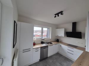 Una cocina o kitchenette en Duplex Don Bosco C7
