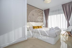 Posteľ alebo postele v izbe v ubytovaní Casa Salzburg Ivan Luxury Homes 5ªPlta Sur 1ªLínea