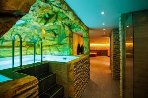 Afbeelding uit fotogalerij van Privé Spa L'amour in Nuenen