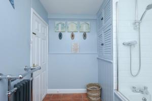 Phòng tắm tại The Homestead - Family and Dog Friendly Home for upto 10