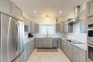 Gallery image of Seabreeze Shores 3 in Rodanthe