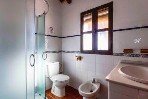 Koupelna v ubytování Vivienda Rural Atlántico Sur & Familias