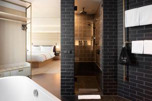 Koupelna v ubytování Ruby Emma Hotel Amsterdam