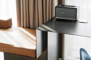 Postel nebo postele na pokoji v ubytování Ruby Emma Hotel Amsterdam