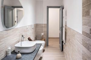 Et badeværelse på Il Giardino Segreto + 7 billeder