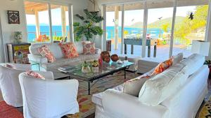 Posezení v ubytování Dolcevita Cliff Private Resort by KlabHouse - Adults Only