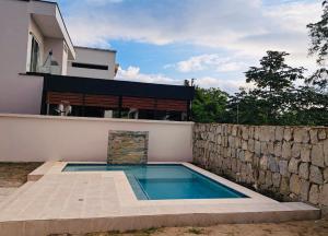 Foto dalla galleria di Hermosa casa moderna con piscina a San Pedro Sula