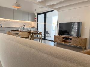 Μια τηλεόραση ή/και κέντρο ψυχαγωγίας στο Casa Arrifana
