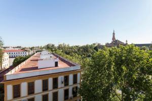 Γενική άποψη της πόλης Σεβίλλη ή θέα της πόλης από  αυτό το διαμέρισμα