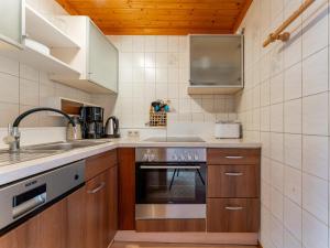 Kuchyňa alebo kuchynka v ubytovaní Residenz am Erzbach Top 2A