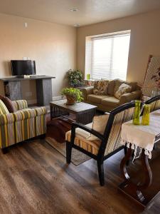 Χώρος καθιστικού στο Eagles Nest