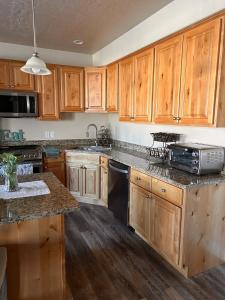 Η κουζίνα ή μικρή κουζίνα στο Eagles Nest