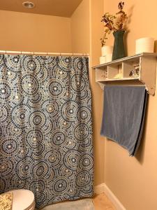 Ένα μπάνιο στο Eagles Nest +11 φωτογραφίες