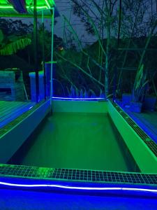 Bazén v ubytování Glamping Paraiso nebo v jeho okolí