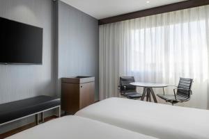 TV/Unterhaltungsangebot in der Unterkunft AC Hotel by Marriott Alicante