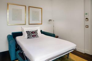 Cama o camas de una habitación en Cotton House Hotel, Autograph Collection