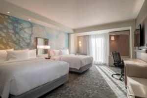 Postel nebo postele na pokoji v ubytování Courtyard by Marriott Ciudad Juarez