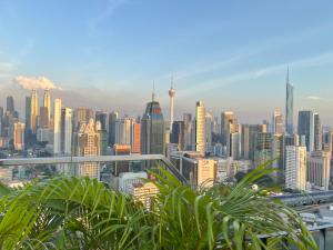 Nespecifikovaný výhled na destinaci Kuala Lumpur nebo výhled na město při pohledu z hostelu