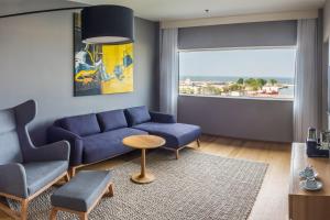 Posedenie v ubytovaní Courtyard by Marriott Gdynia Waterfront + 37 fotografií