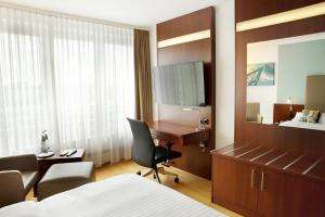 Postel nebo postele na pokoji v ubytování Courtyard by Marriott Dresden