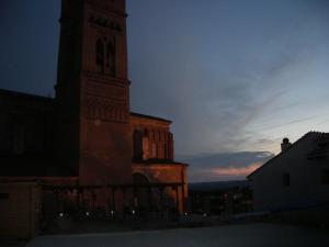 The sunrise or sunset as seen from a hosteleket or nearby