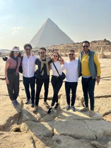 Gosti u objektu Hapi Pyramids Hotel