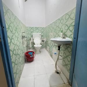 Foto dalla galleria di Nest Tales Backpacker Hostel a Khajurāho Altre 49 foto