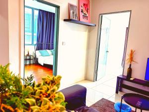תמונה מהגלריה של Two-Room Suite by klcc Twin Towers 6min无边泳池By BTS בקואלה לומפור