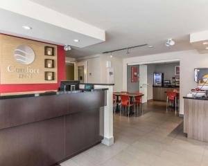 Afbeelding uit fotogalerij van Comfort Inn in Drummondville