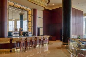 Ein Sitzbereich in der Unterkunft Hilton Cairo Grand Nile