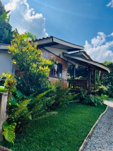 Κήπος έξω από το Rakkhao Inthanon Homestay and Camping