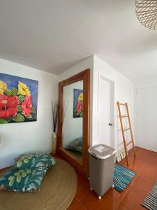 Postel nebo postele na pokoji v ubytování Ragara Beach Resort - Gumamela