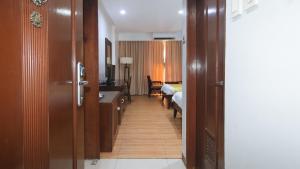 TV a/nebo společenská místnost v ubytování Bliss Hotel San Fernando Pampanga City