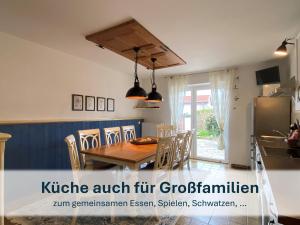 Küche/Küchenzeile in der Unterkunft Ferienhaus mit Reetdach Gerdi