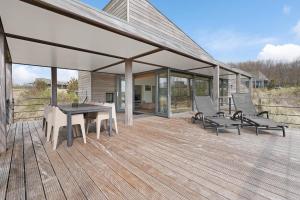 Balkón nebo terasa v ubytování Luxe Strandvilla - 4p - 50m van het Zandstrand - Villa 48
