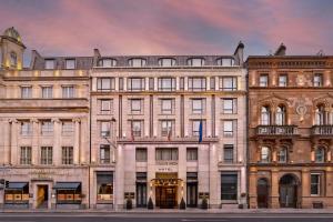 O edifício em que o hotel se localiza